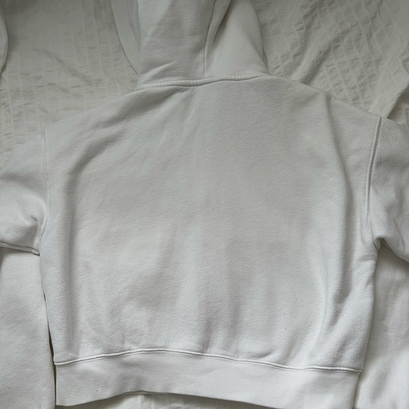 Aritzia Tna Boxy Crop Zip up Hoodie - Picture 4 of 5